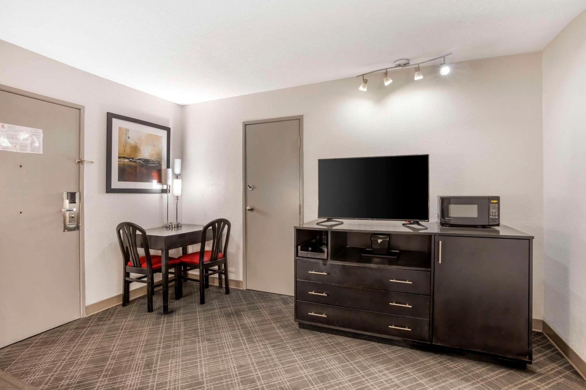 Comfort Suites Nashville Airport - Bna Exteriör bild